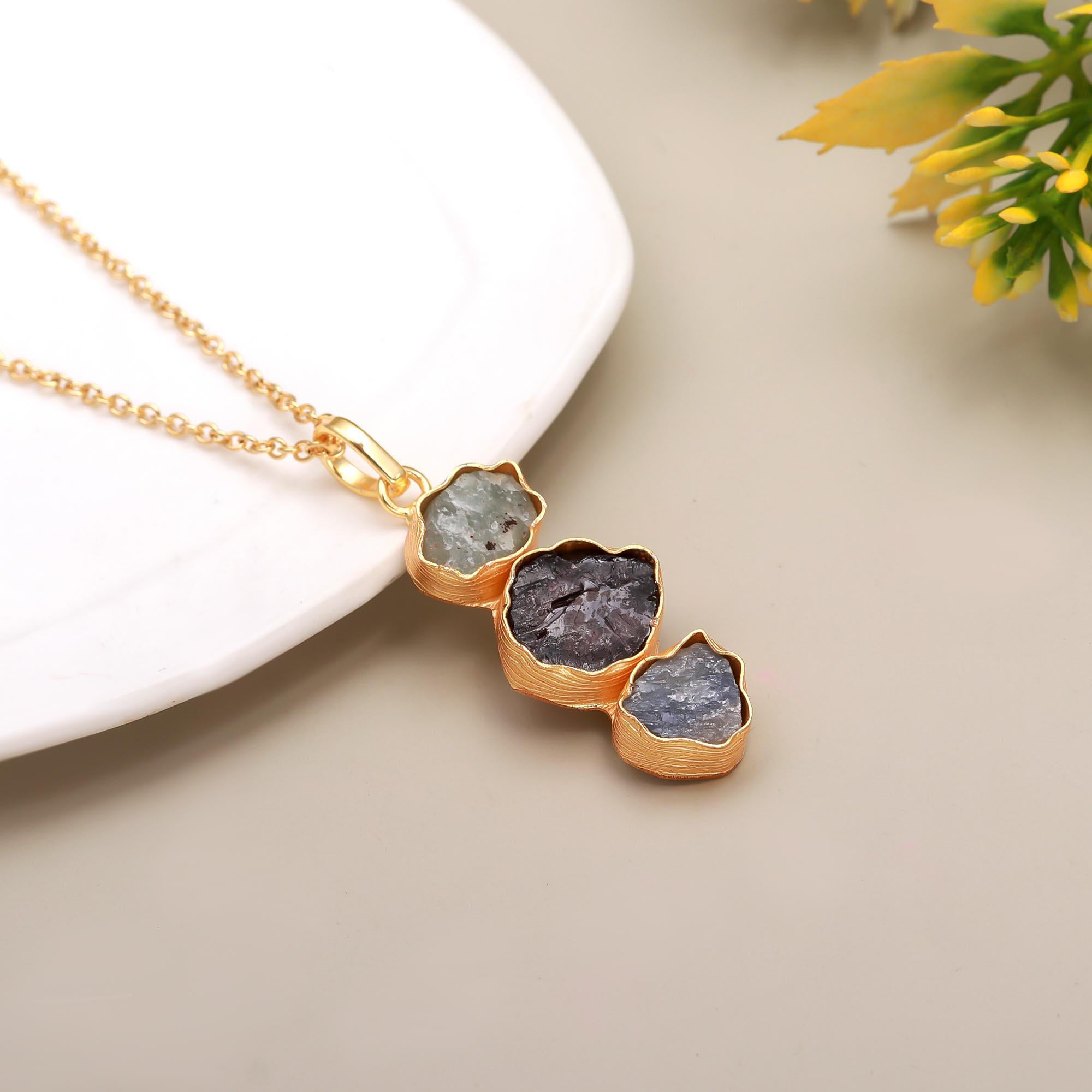 Ideal Threesome | Natural raw three stone pendant with chain | 18KT gold plated