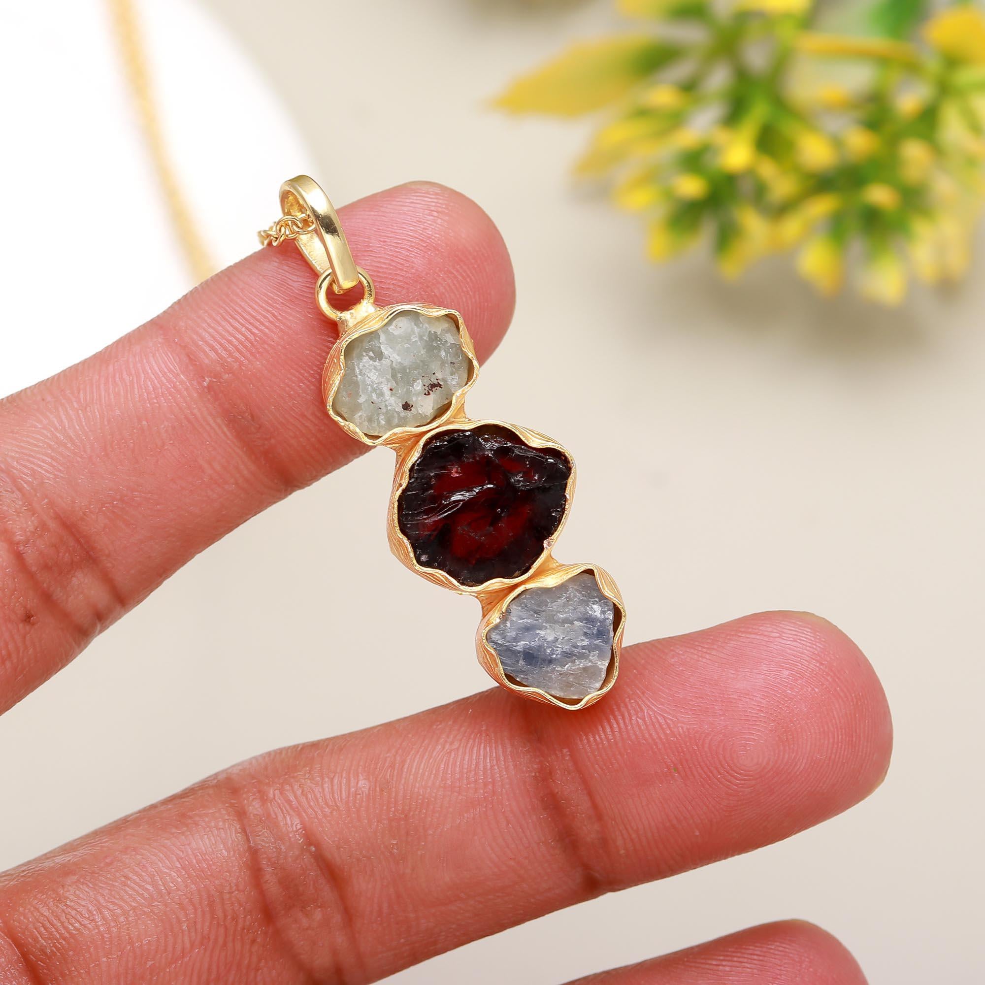 Ideal Threesome | Natural raw three stone pendant with chain | 18KT gold plated