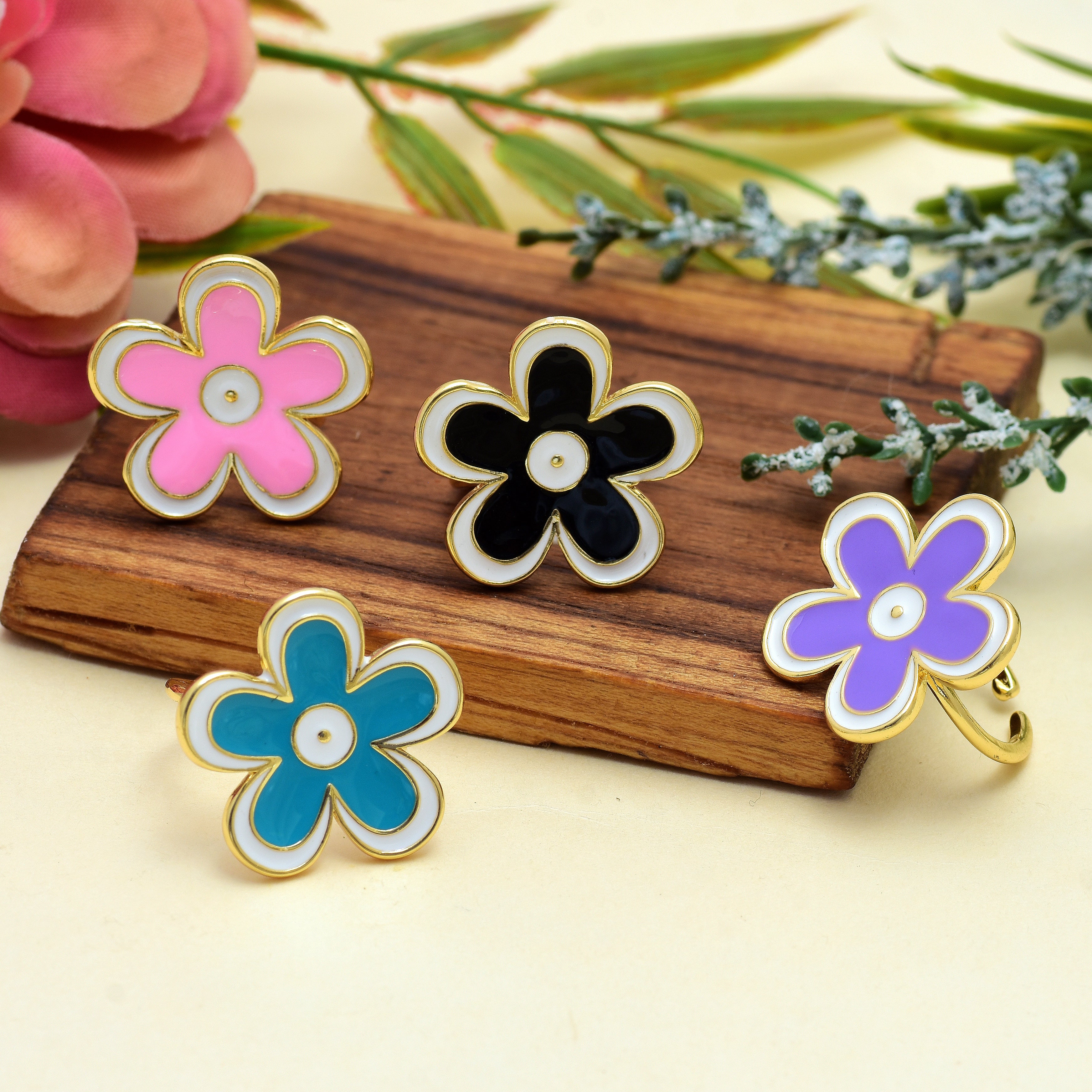 Daisy Flower Enamel Rings | Anti Tarnish