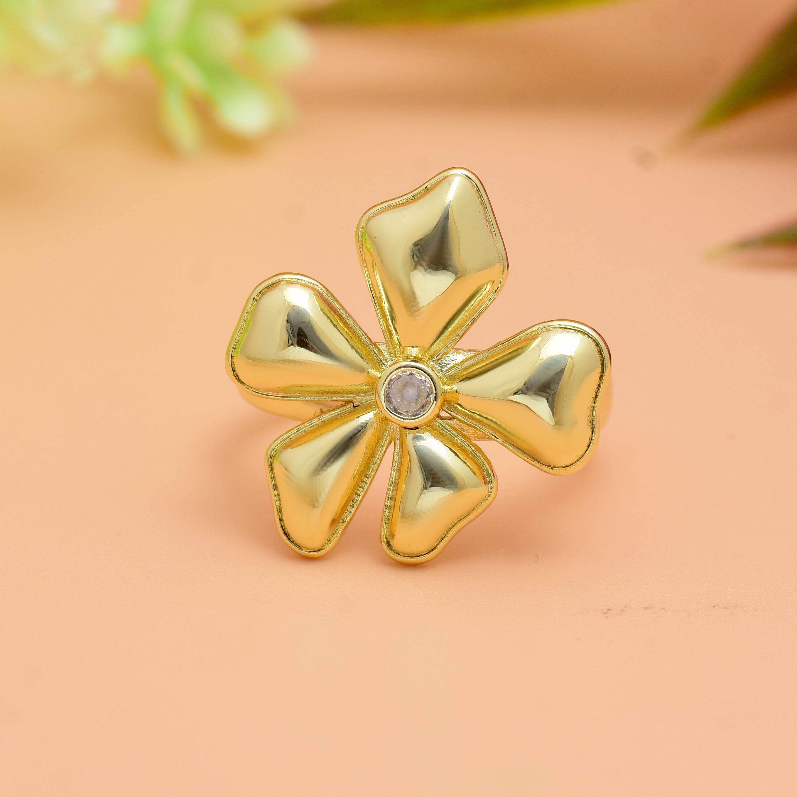 Golden Flower Ring | Anti Tarnish