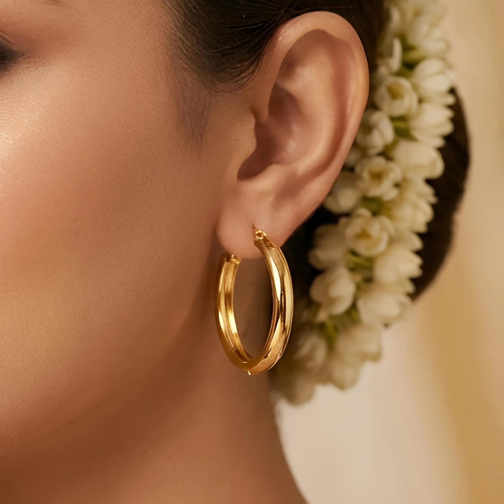 Everyday Glow | 18 KT Gold Plated Hoop Earrings