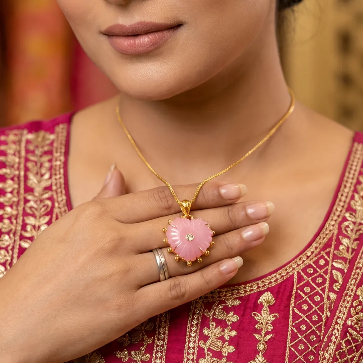 Signature Grace | 18 KT Gold Plated Pendant With Chain