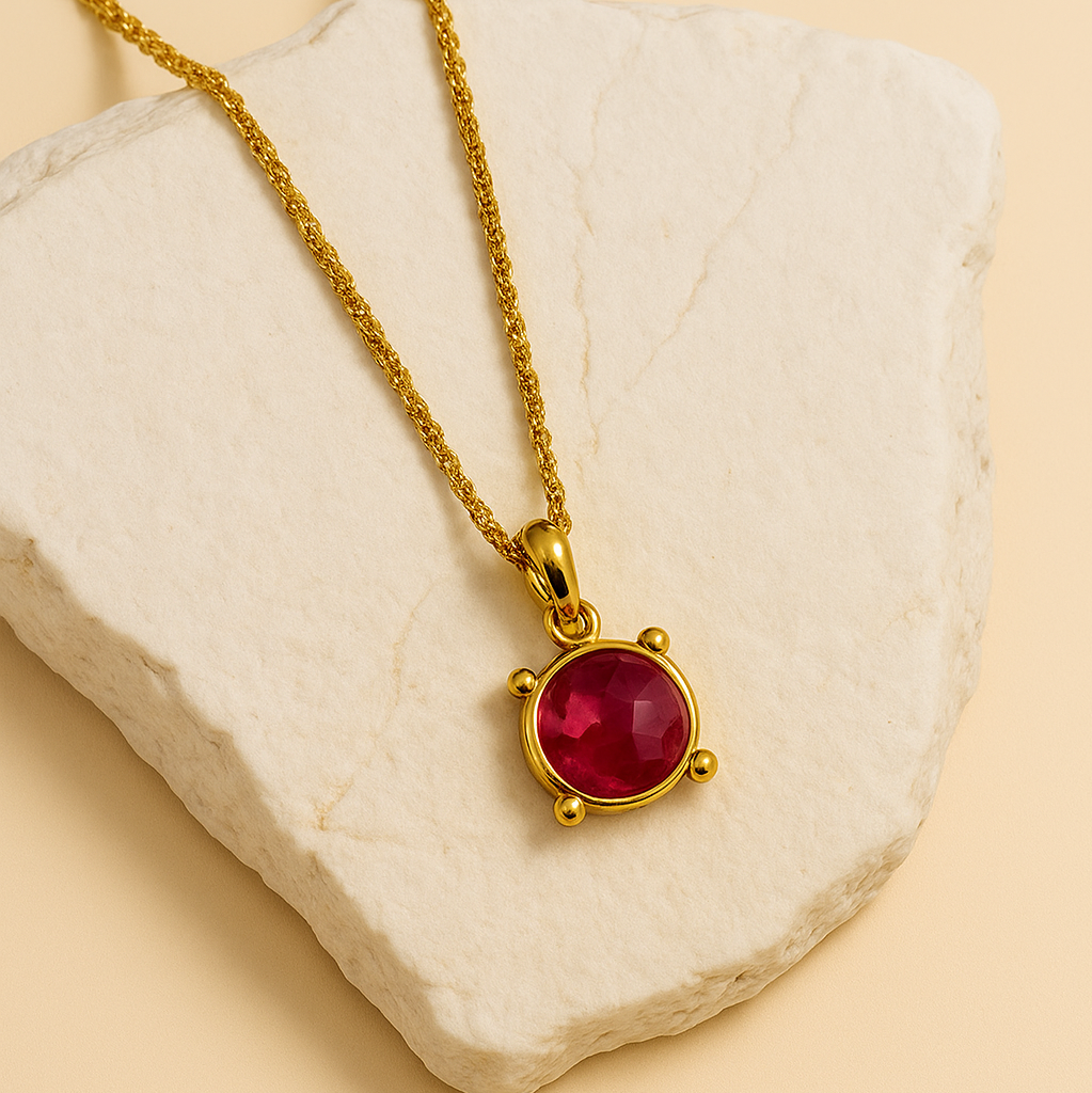 Scarlet Luxe | 18KT Gold plated pendant with chain