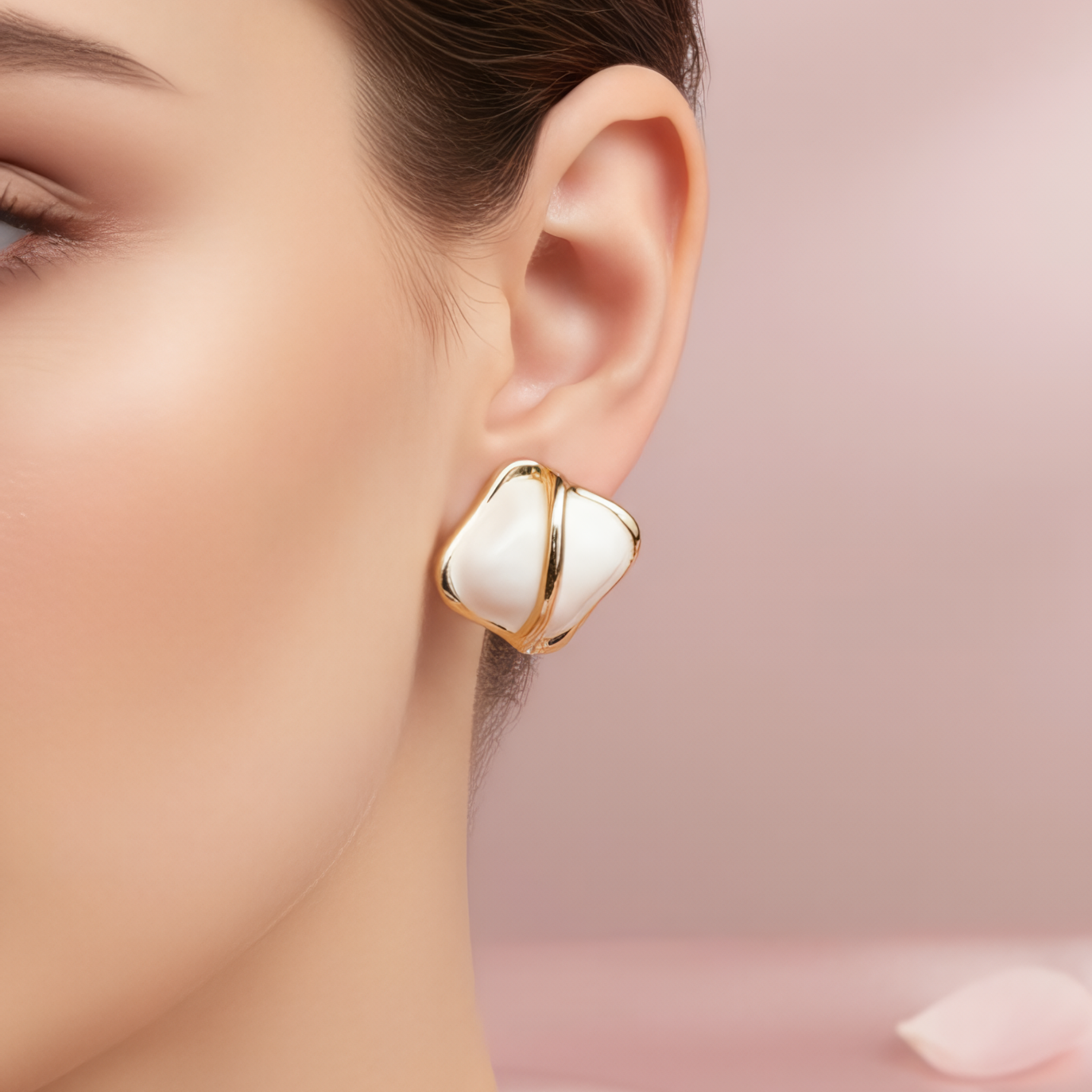 Effortless Chic | 18KT Gold pated stud earrings
