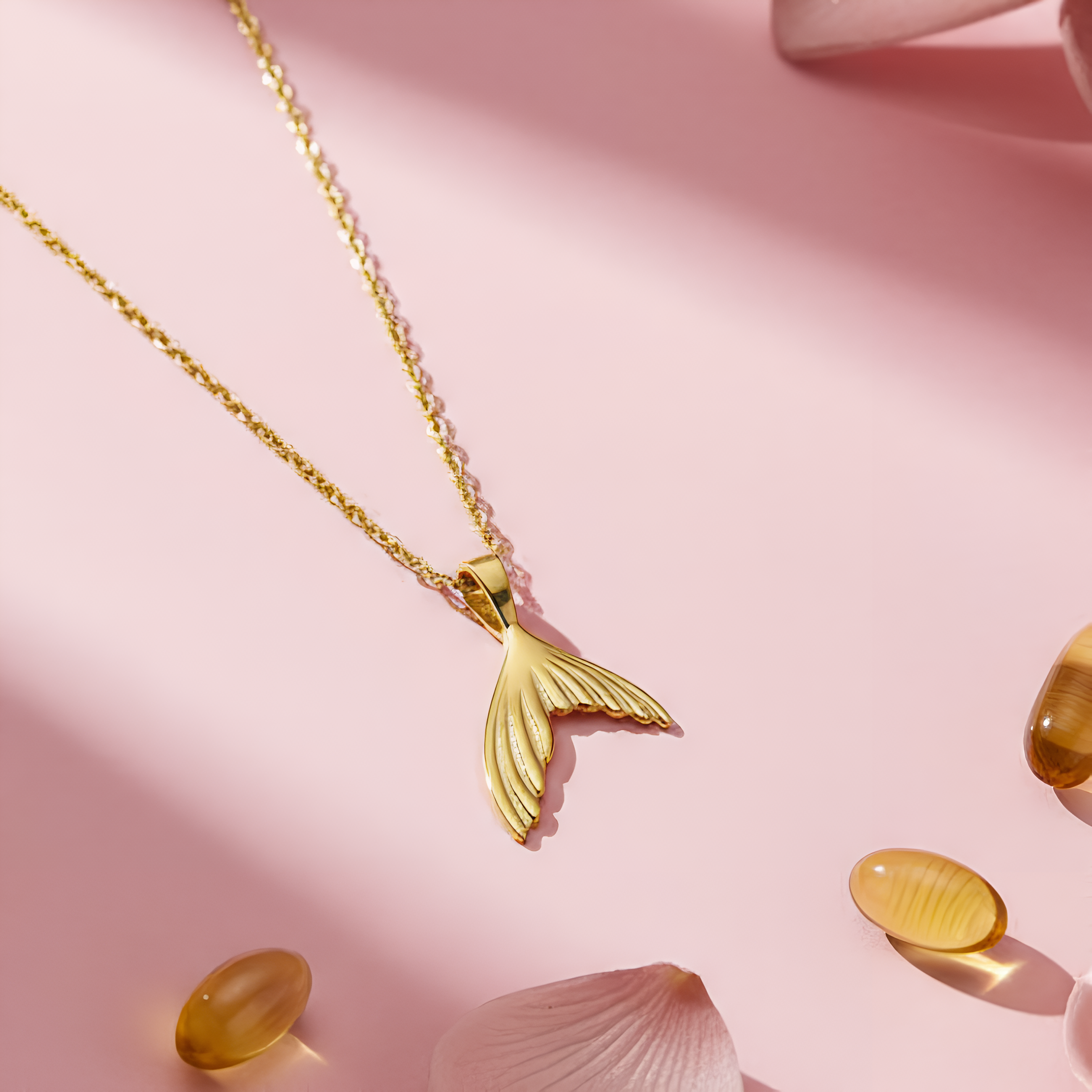 Ocean Glow | 18 KT Gold plated pendant