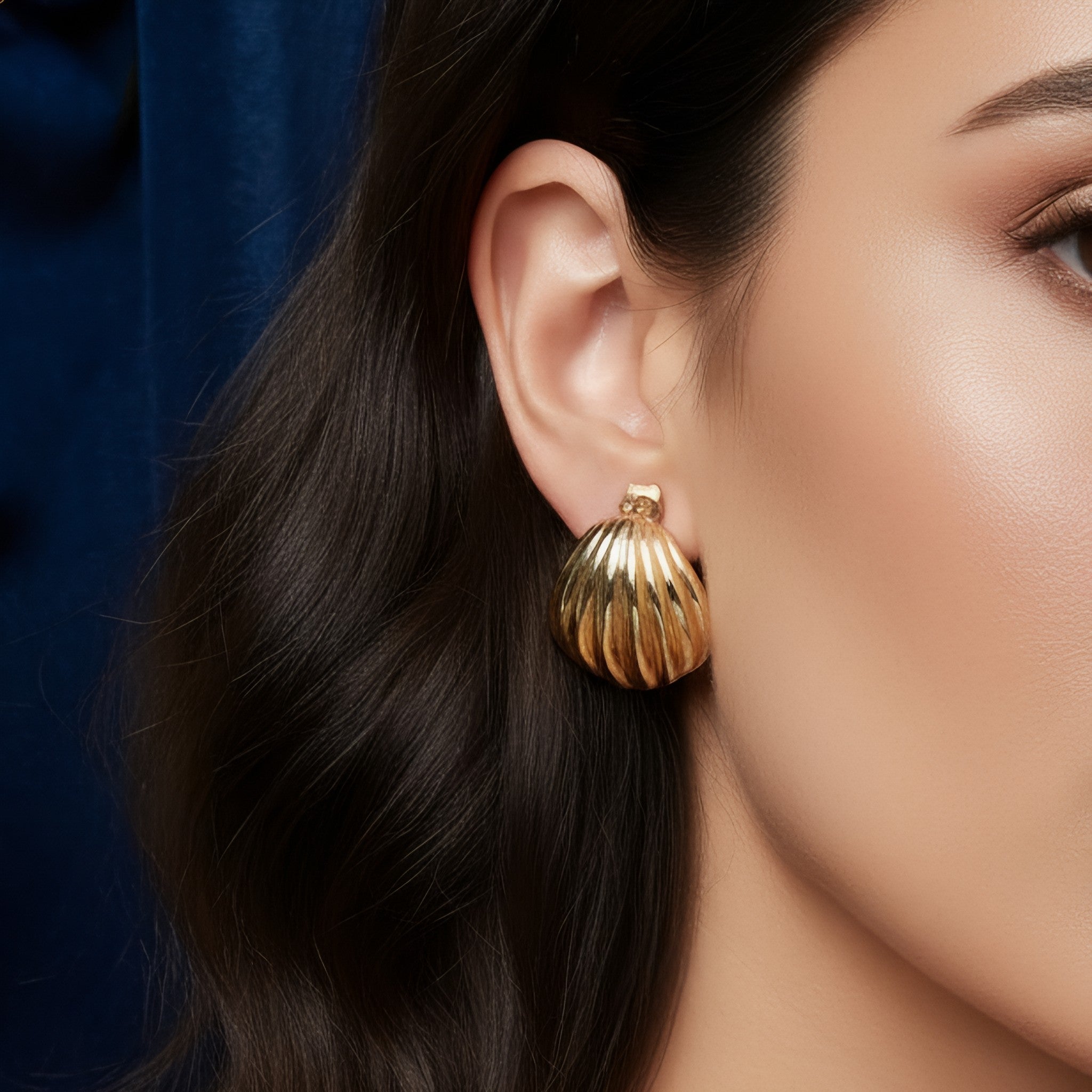 Chic Gold Dome | 18KT Gold plated earrings