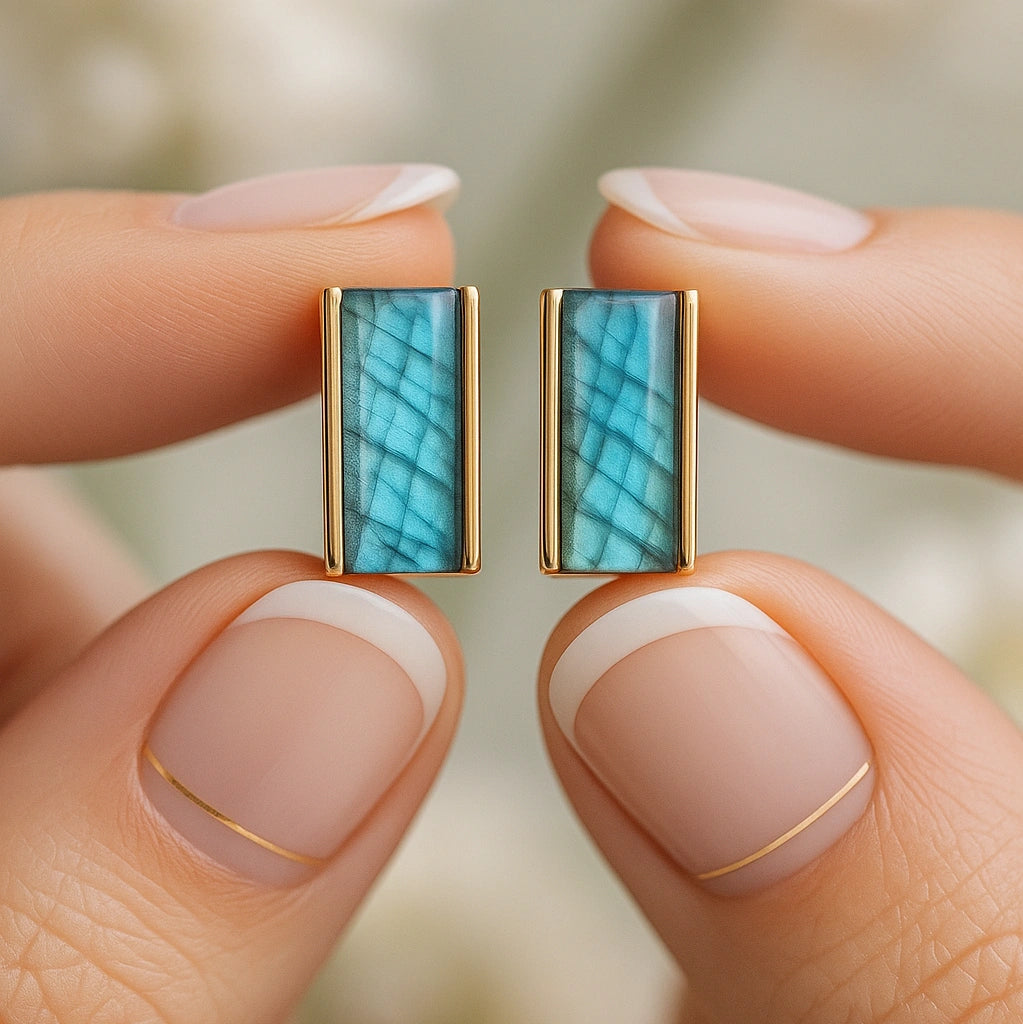 Mystic Glow | 18 KT gold plated labradorite earrings