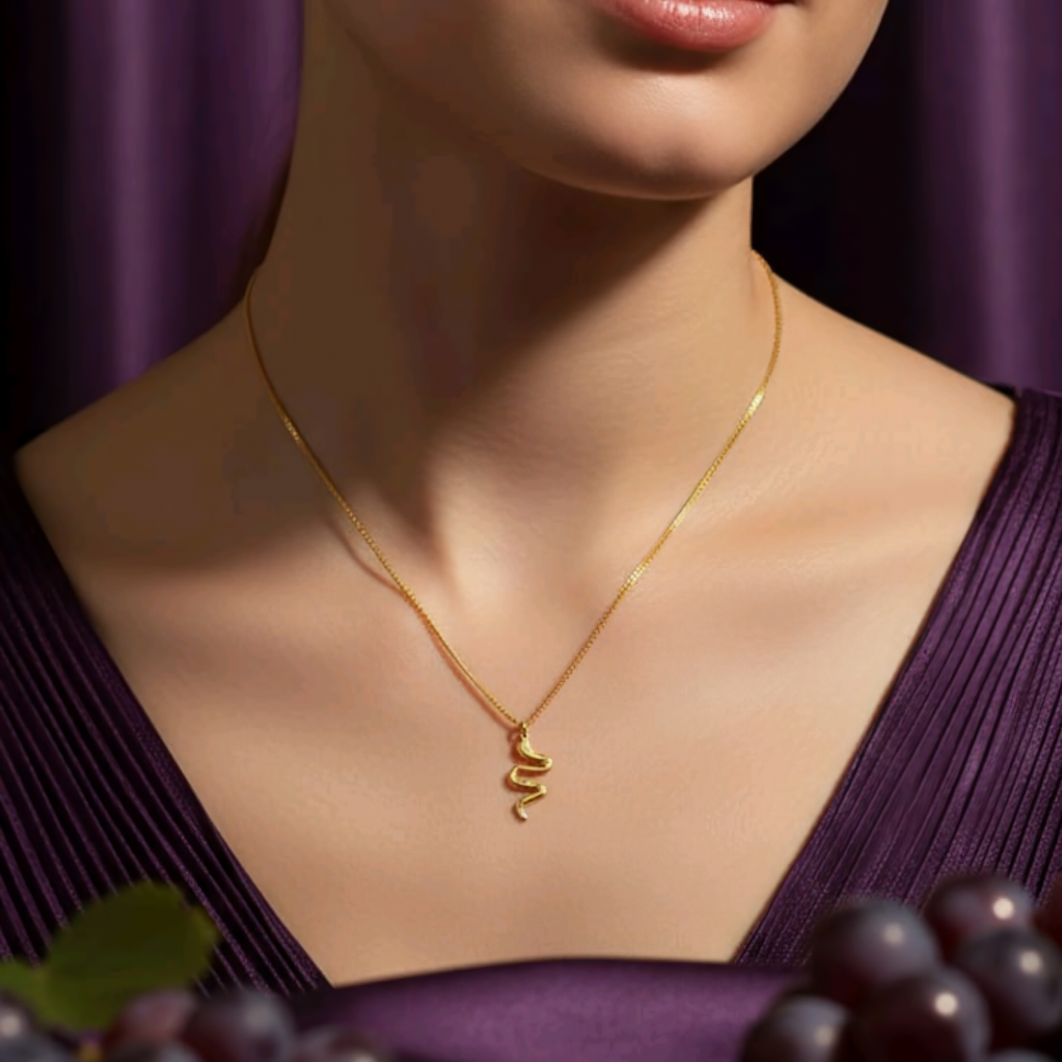 Sleek Snake | 18 KT Gold plated pendent with chain