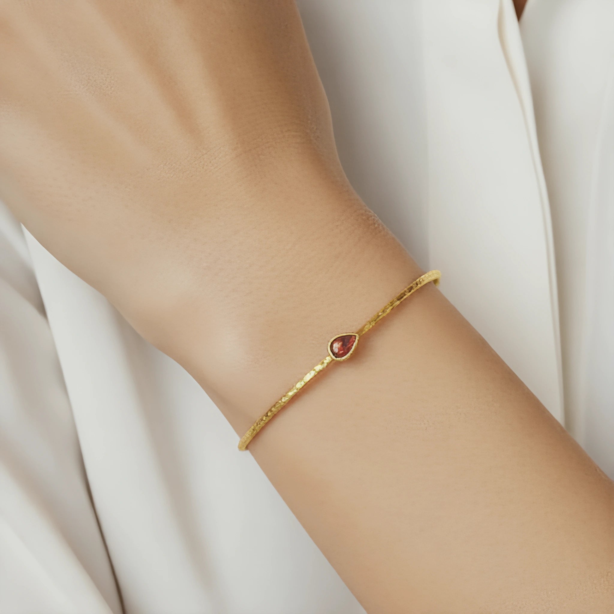 Dainty Quartz Teardrop | 18 KT Gold Plated Cuff Bangle