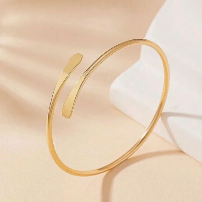 Sunbeam Open Cuff | 18 KT Gold Plated bracelet