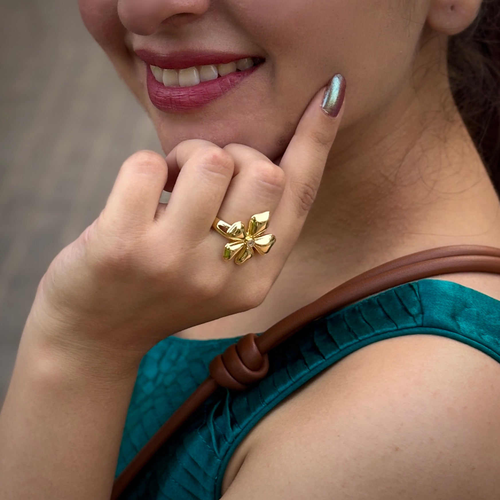 Golden Flower Ring | Anti Tarnish