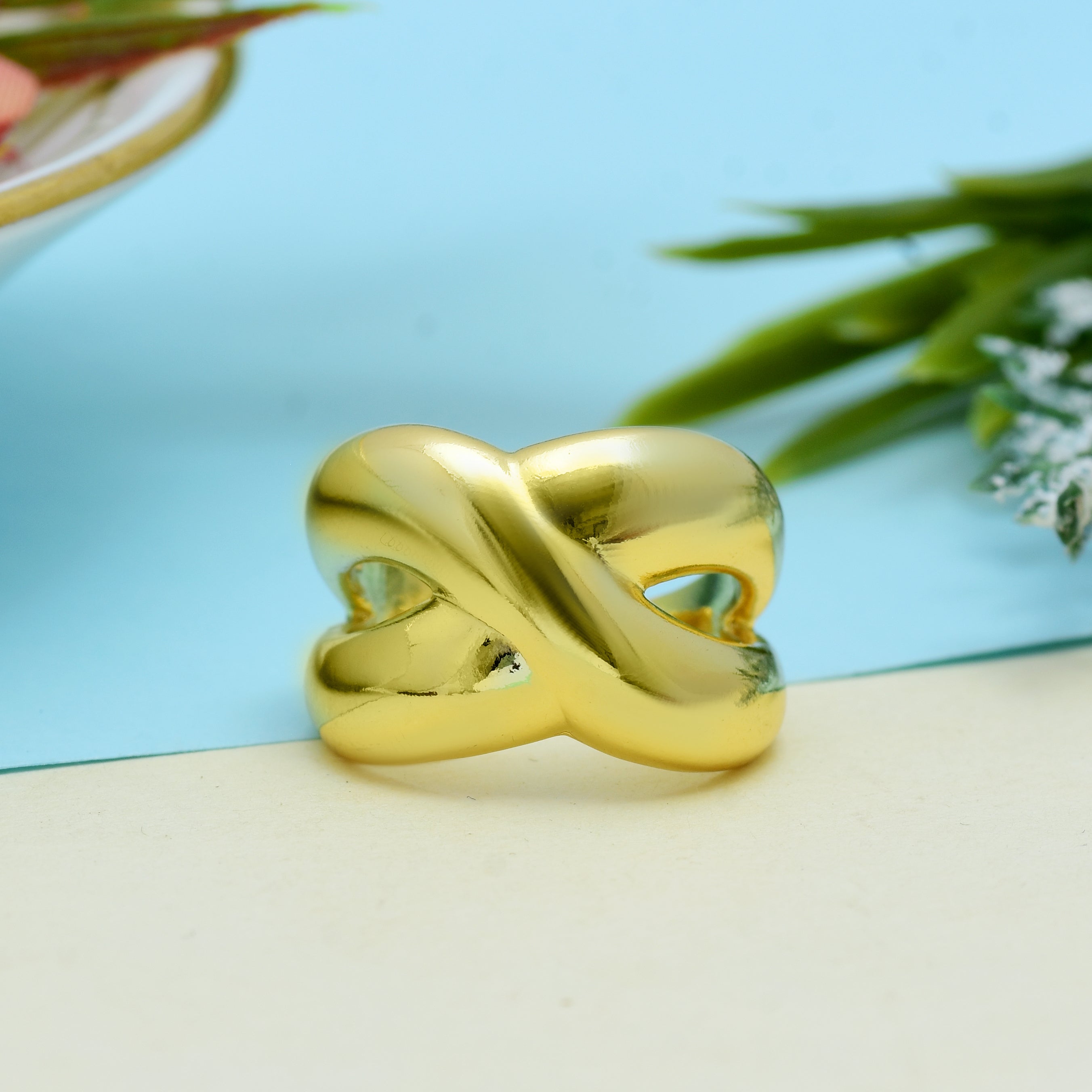 Twisted Knot Ring | Anti Tarnish