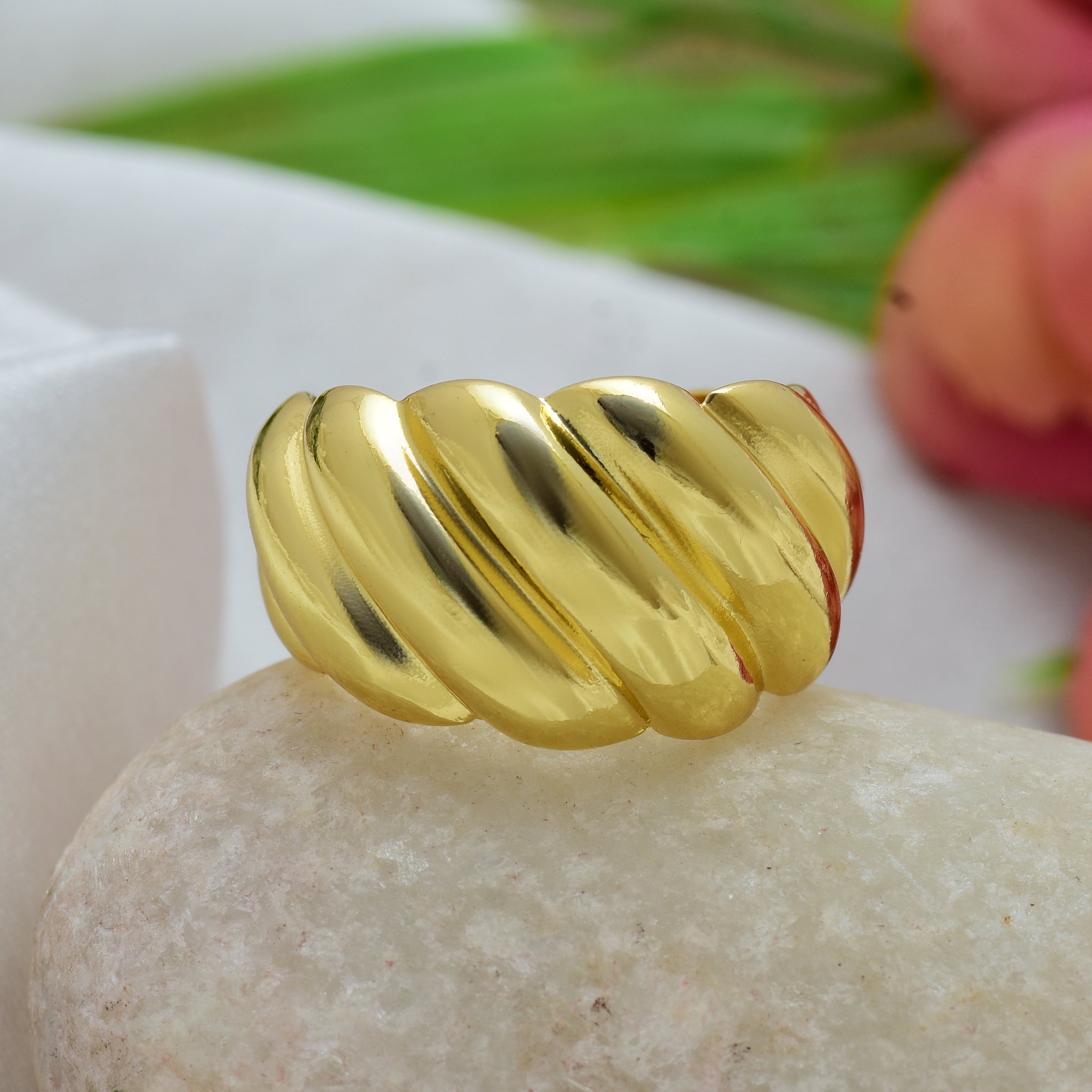 Croissant Ring | Anti Tarnish