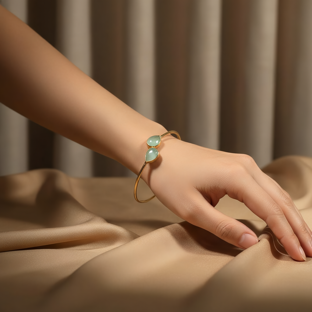 Effortless Grace Adjustable | 18 KT Gold plated bangle
