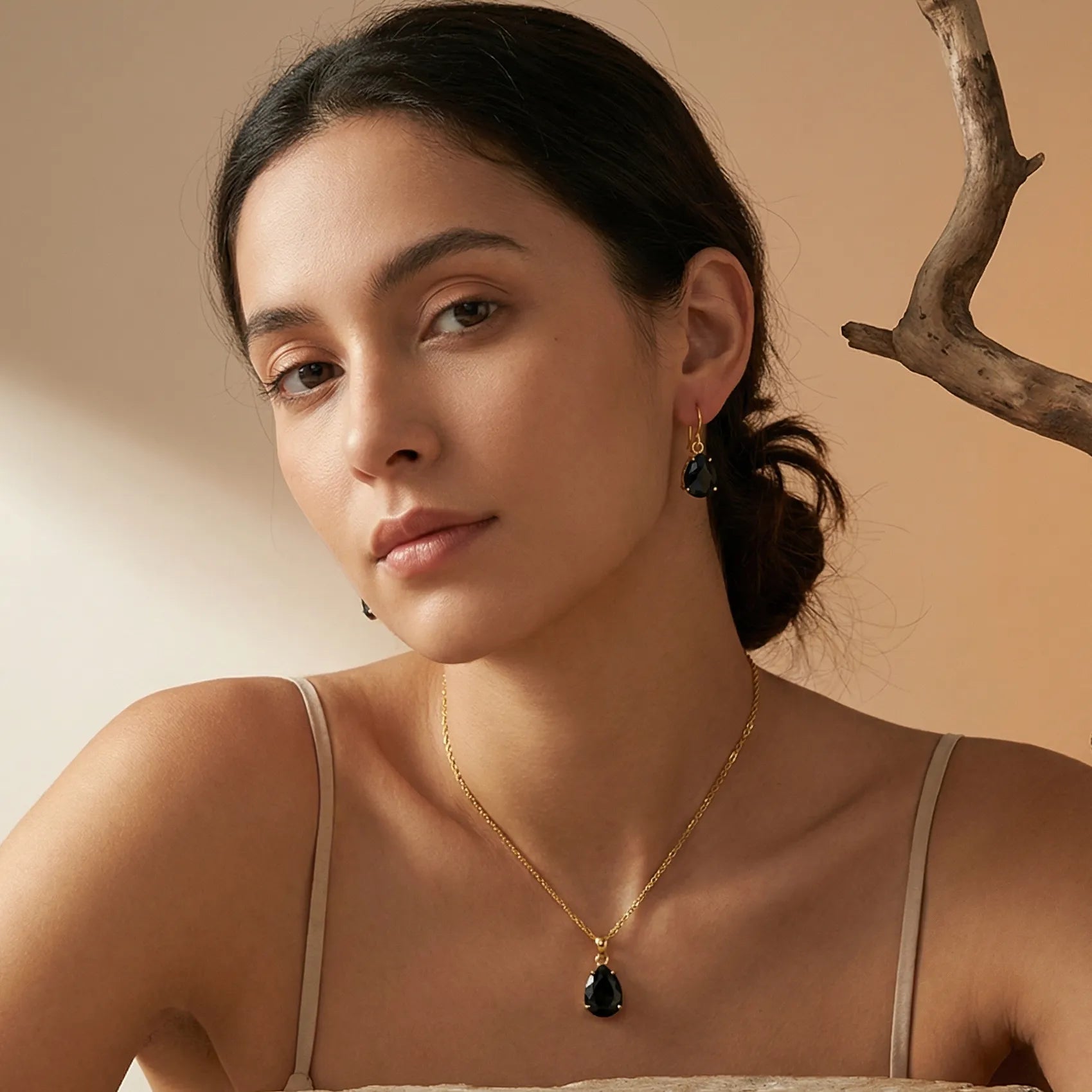 Ebony Glow | 18 KT Gold Plated Pendant And Earring Set
