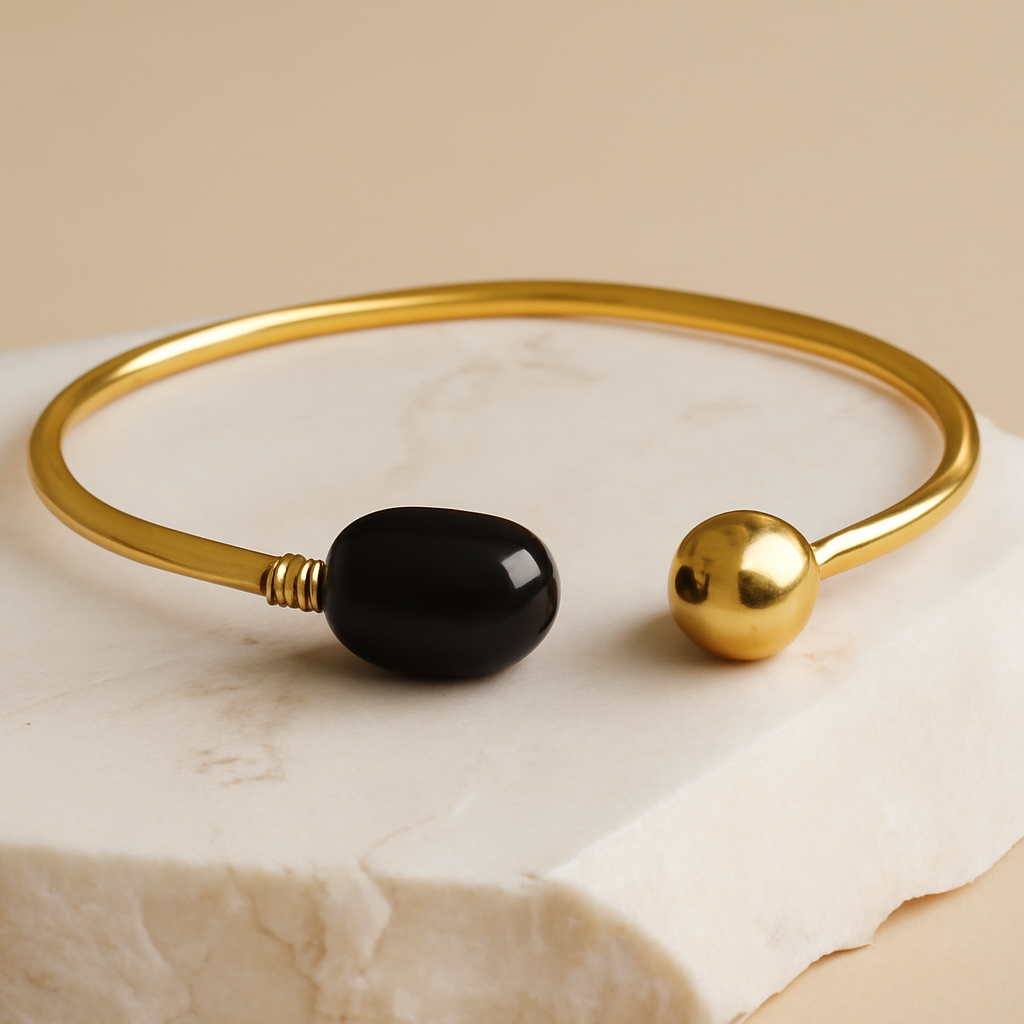 Celeste Cuff | 18 KT Gold plated bracelet