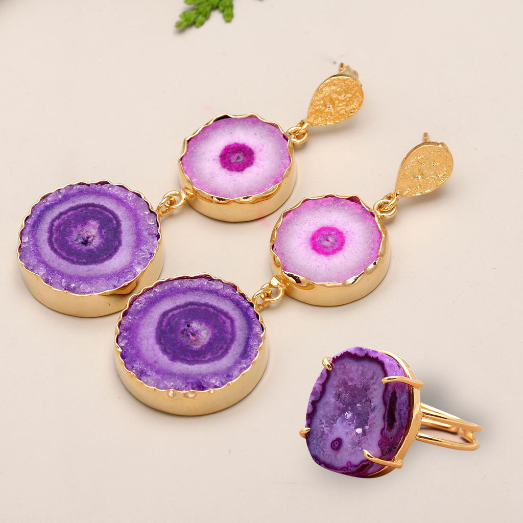 Pair up Magnificent Mauve with Dazzling Sensation