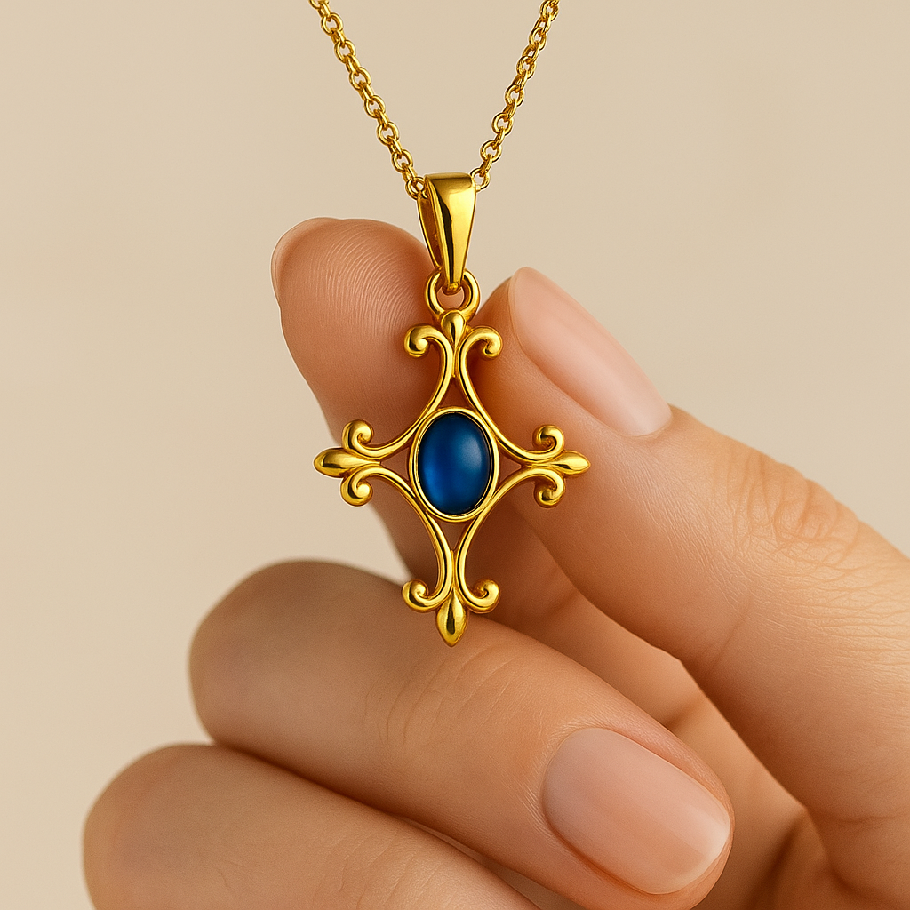 Blue Majesty | 18 KT Gold plated pendant with chain